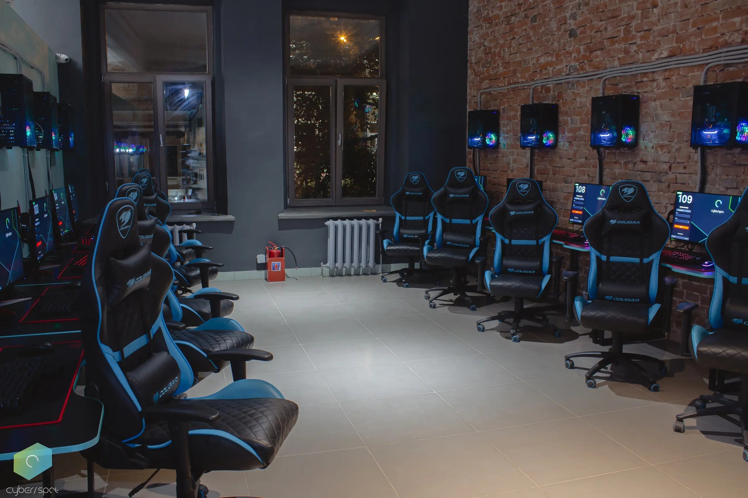 Изображение клуба Cyber/SpotV № 1