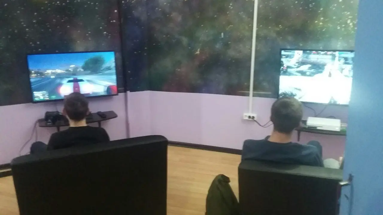 Изображение клуба Первый № 4