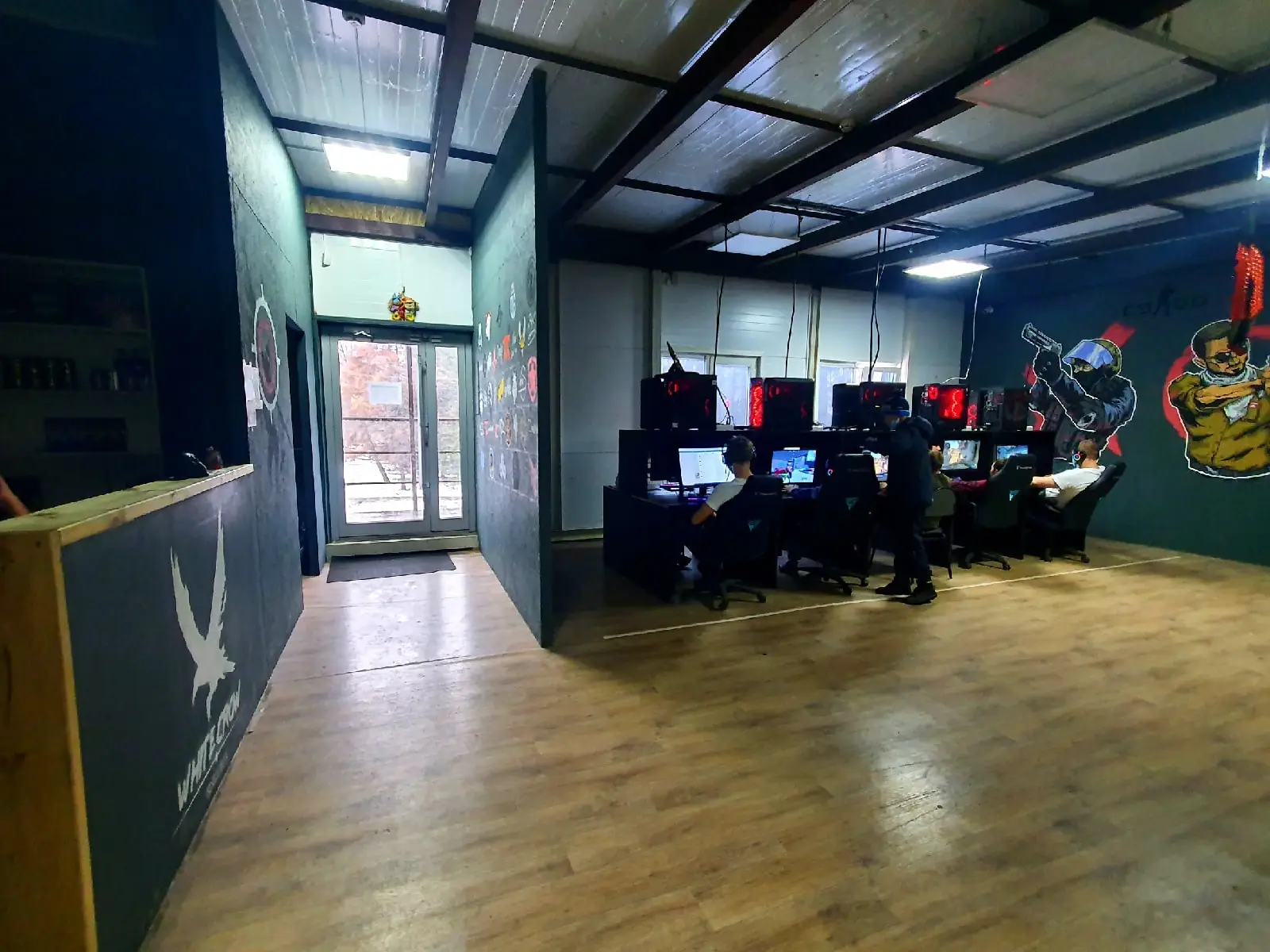 Изображение клуба White Crow № 2