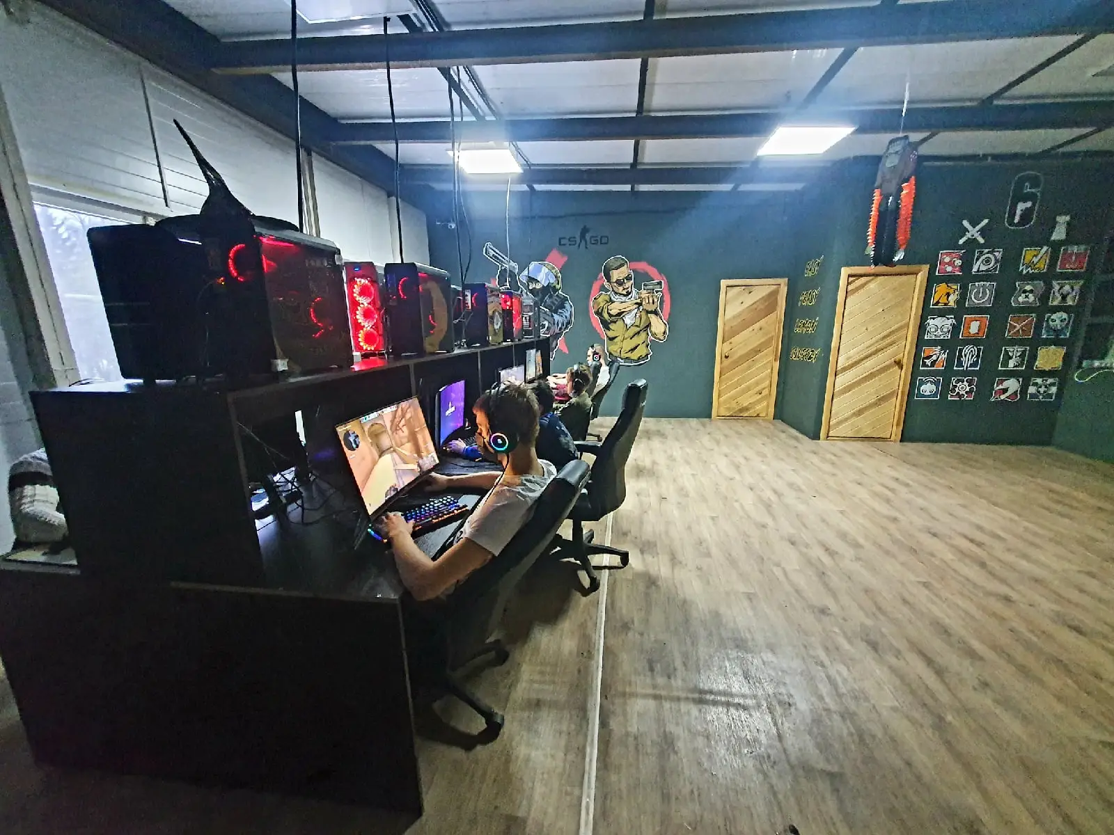 Изображение клуба White Crow № 5