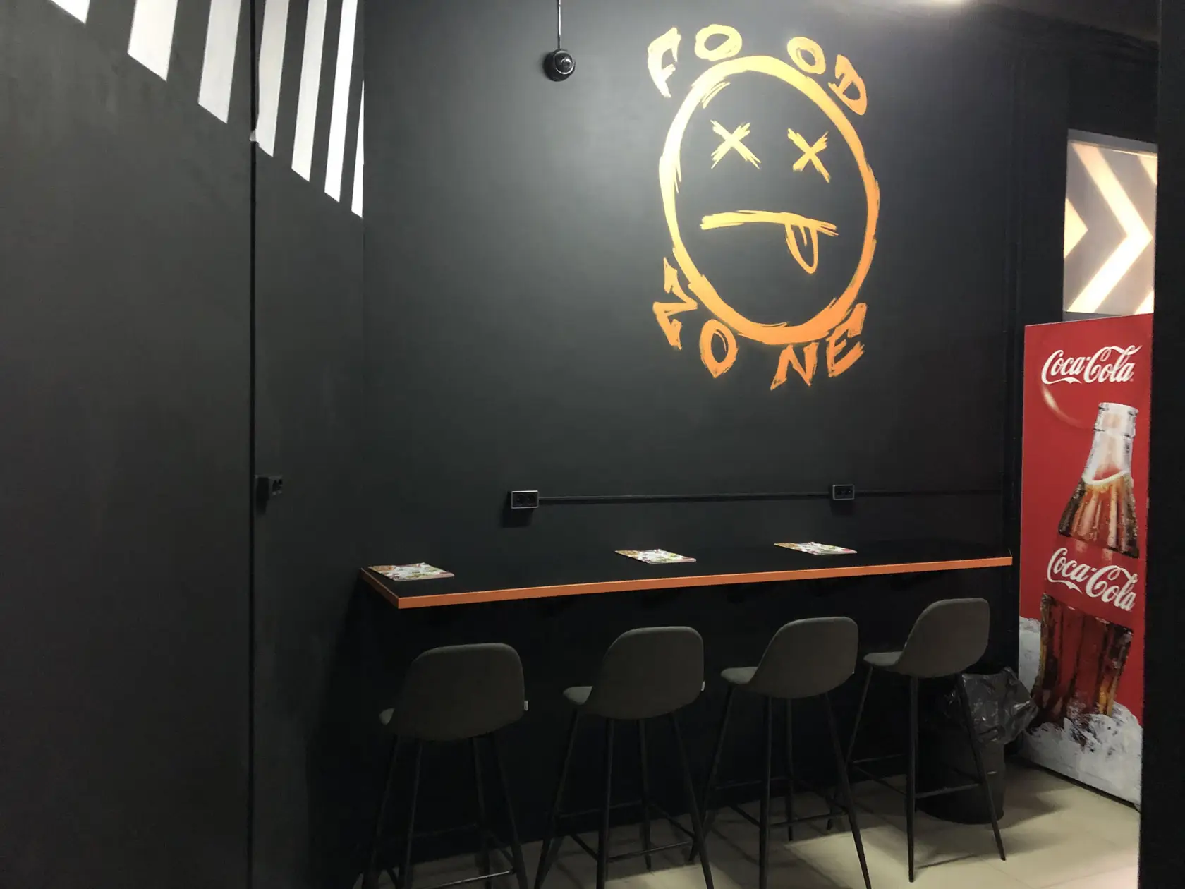 Изображение клуба FeniiiX.GG на Суздальском проспекте № 5