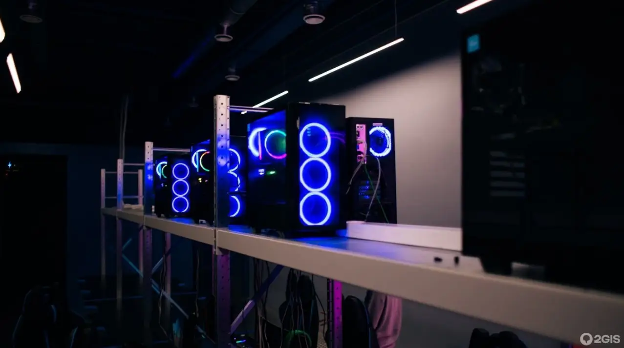 Изображение клуба HYPERSPACE на 71-м километре № 2