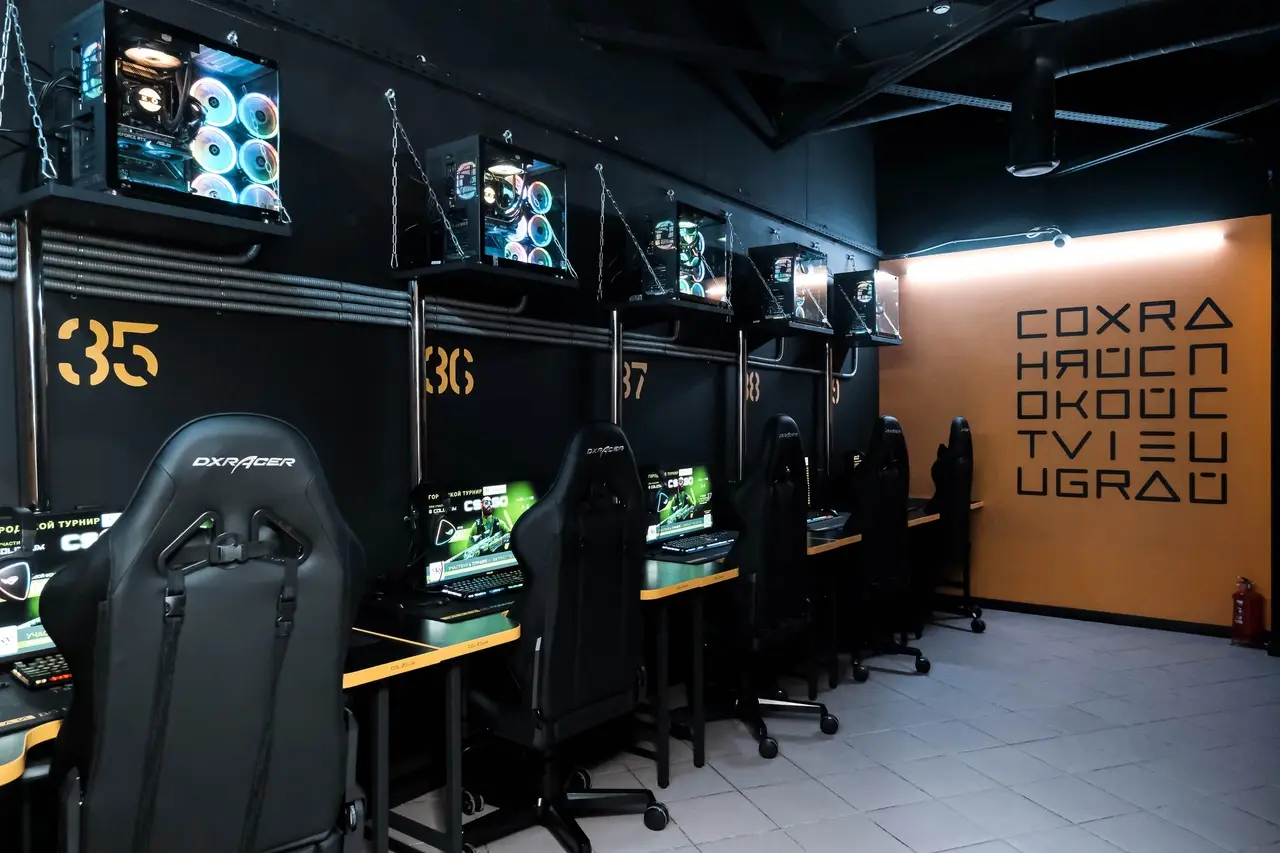 Изображение клуба COLIZEUM СПБ Энгельса № 1