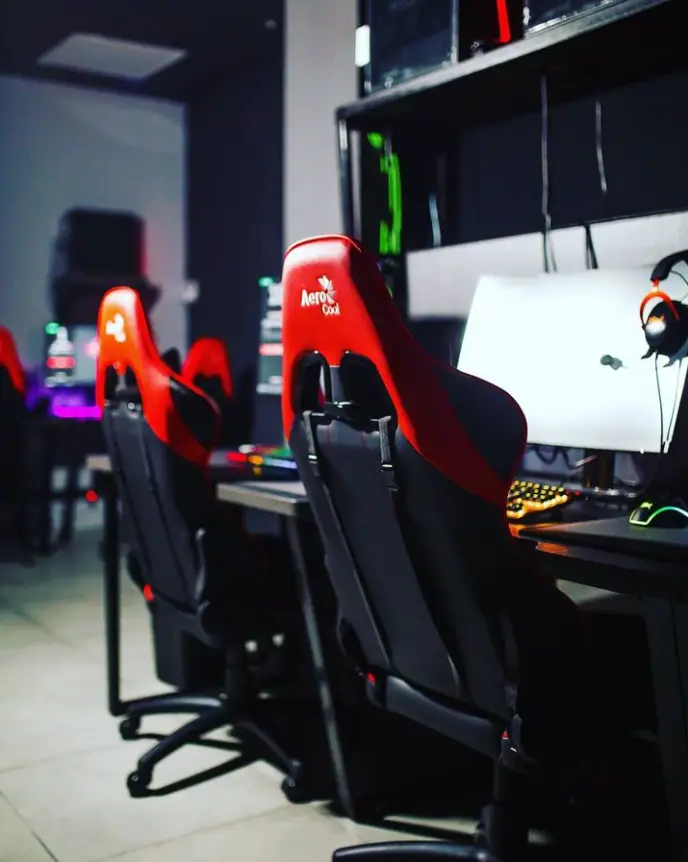 Изображение клуба RAGE № 5