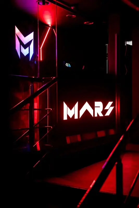 Изображение клуба MARS CyberLounge № 4