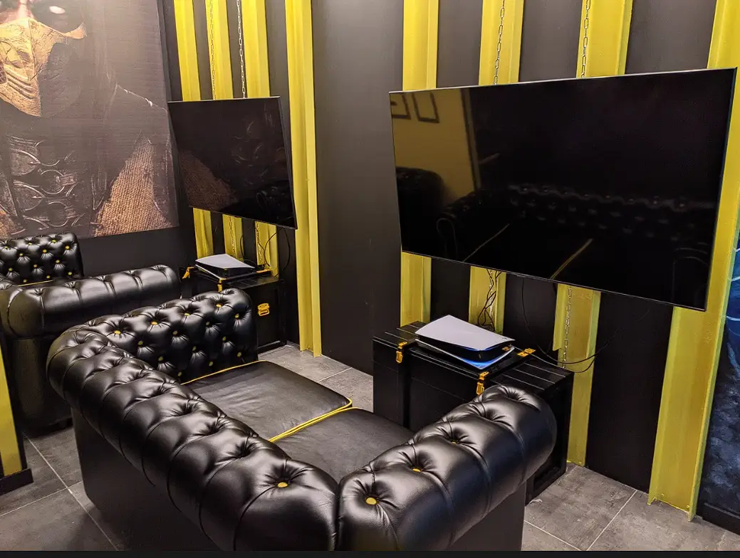 Изображение клуба COLIZEUM Приморская № 3