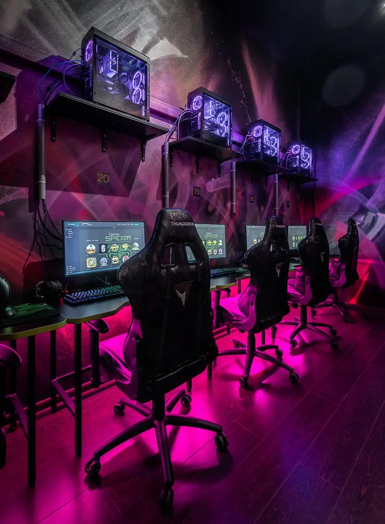 Изображение клуба SPIDER № 5