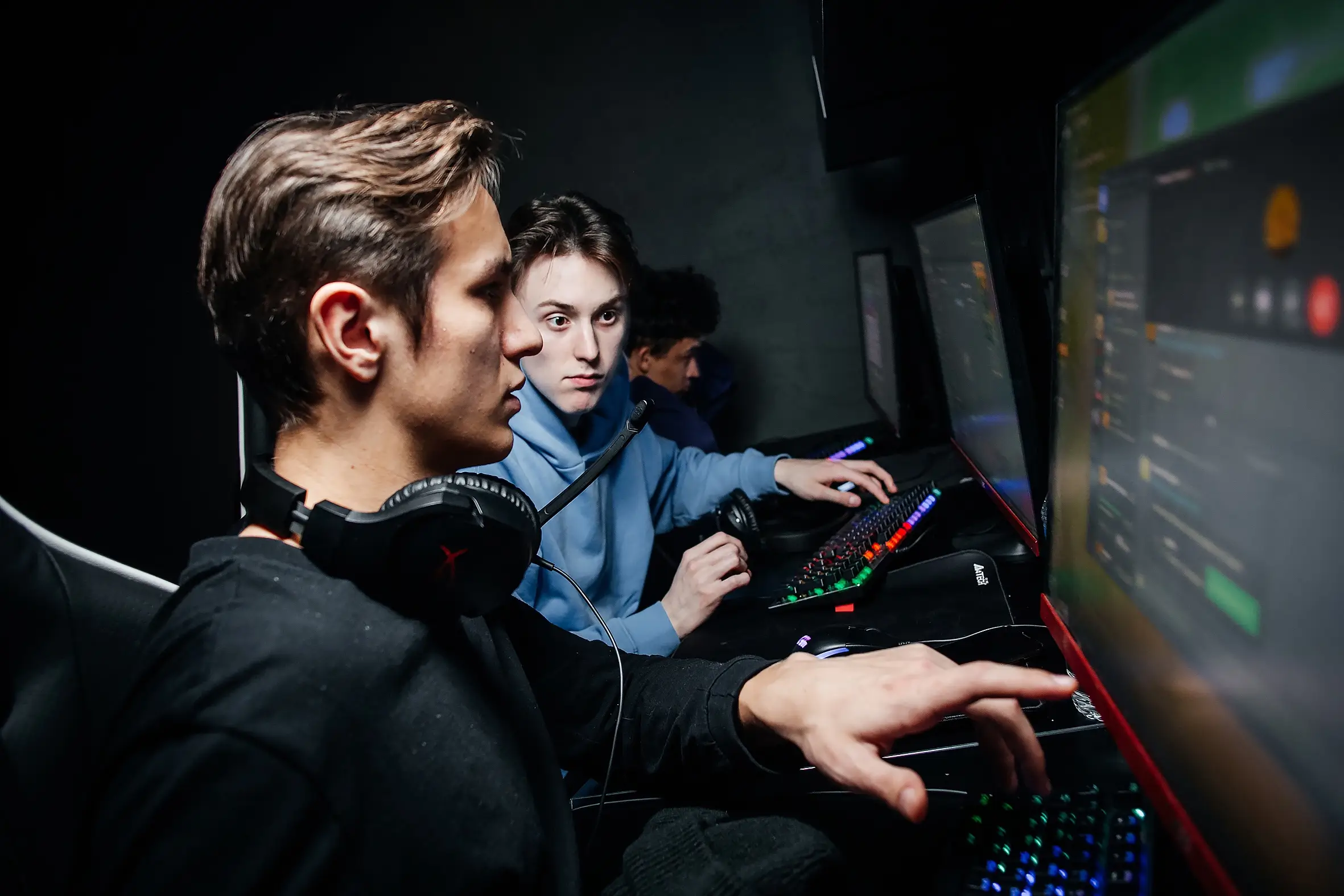 Изображение клуба Forward Gaming № 6