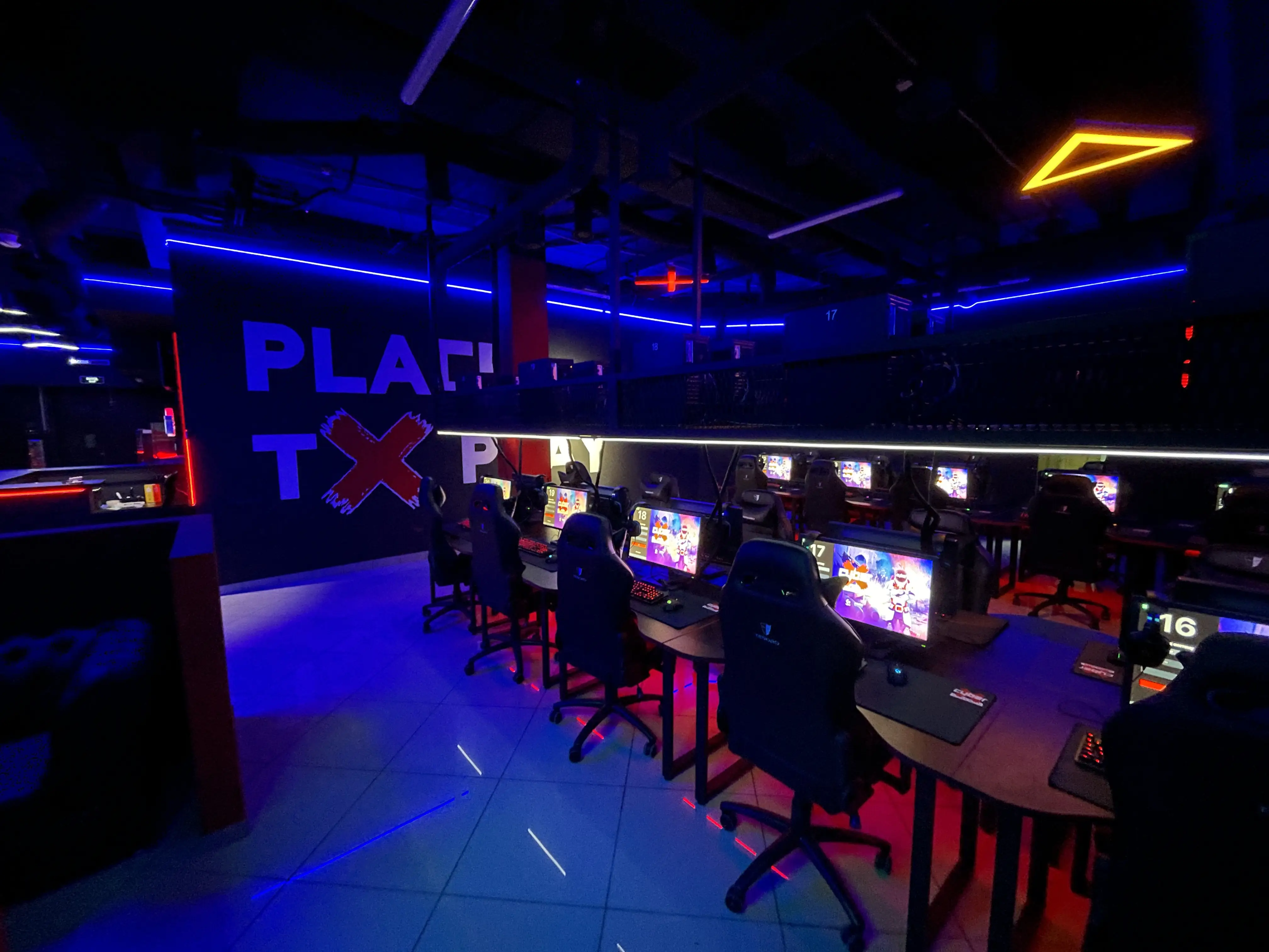 Изображение клуба CyberX Красноярск Залки № 5