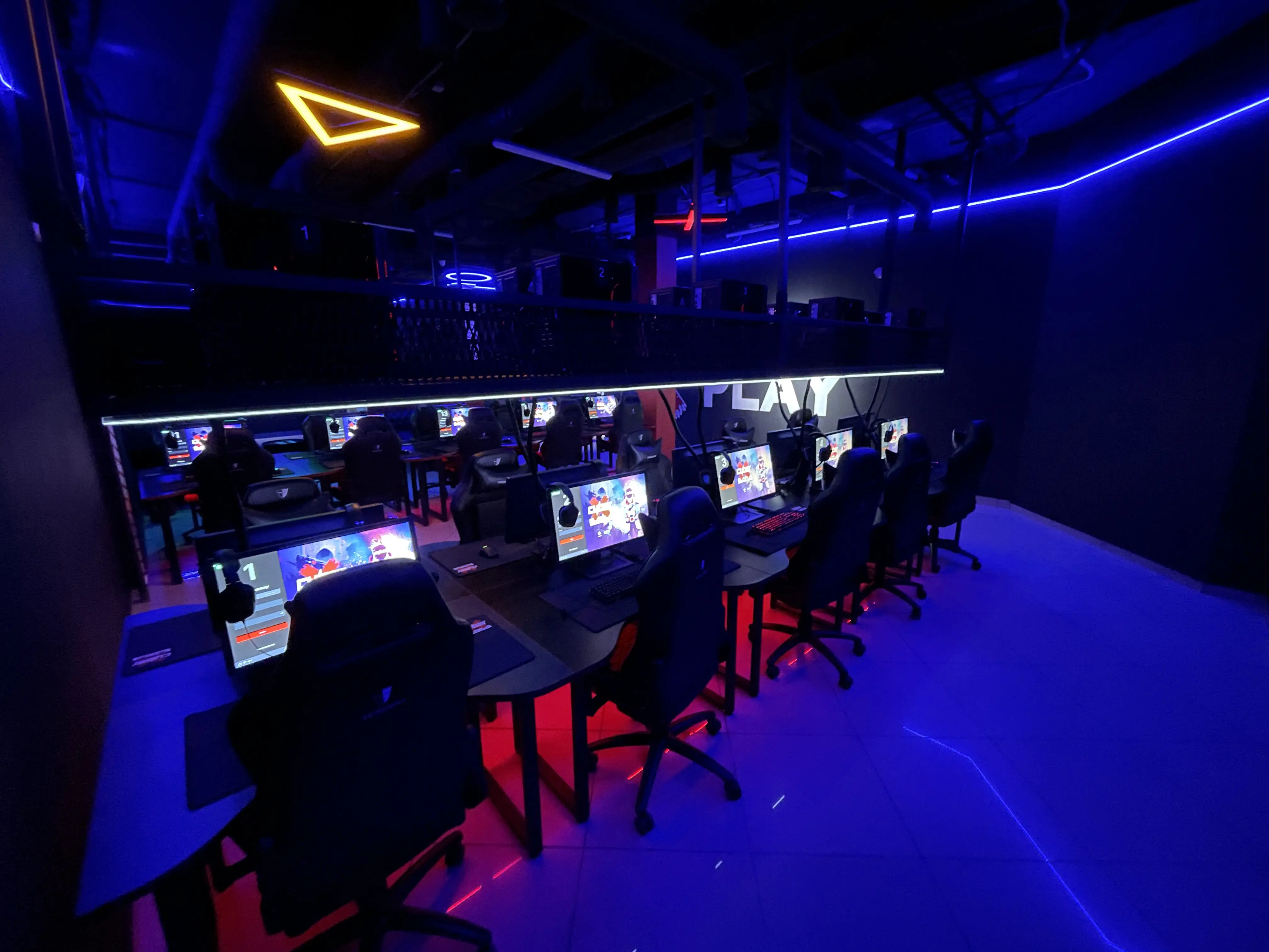 Изображение клуба CyberX Красноярск Залки № 4