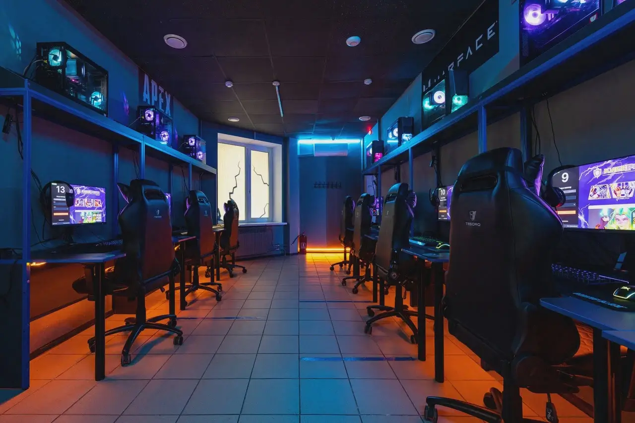 Изображение клуба КиберПрайд - Молодежка № 6