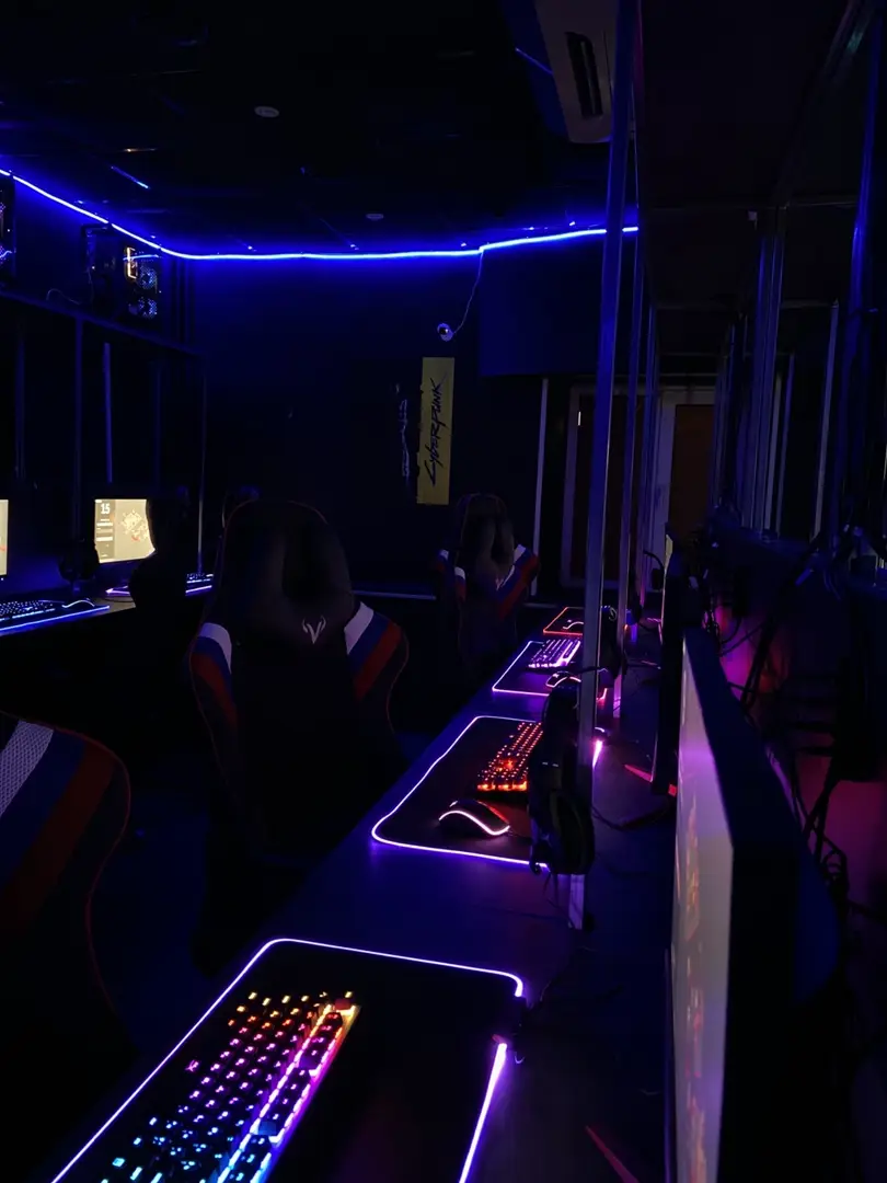 Изображение клуба CYBER HOUSE № 3