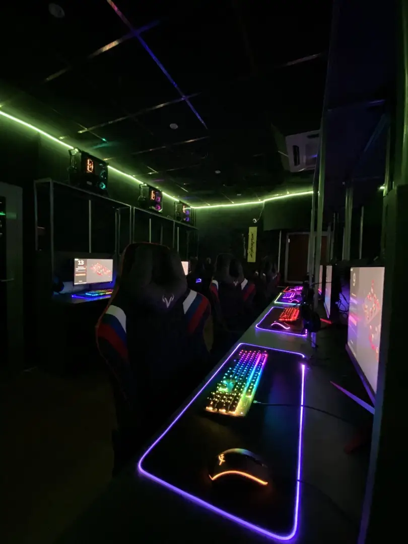 Изображение клуба CYBER HOUSE № 6