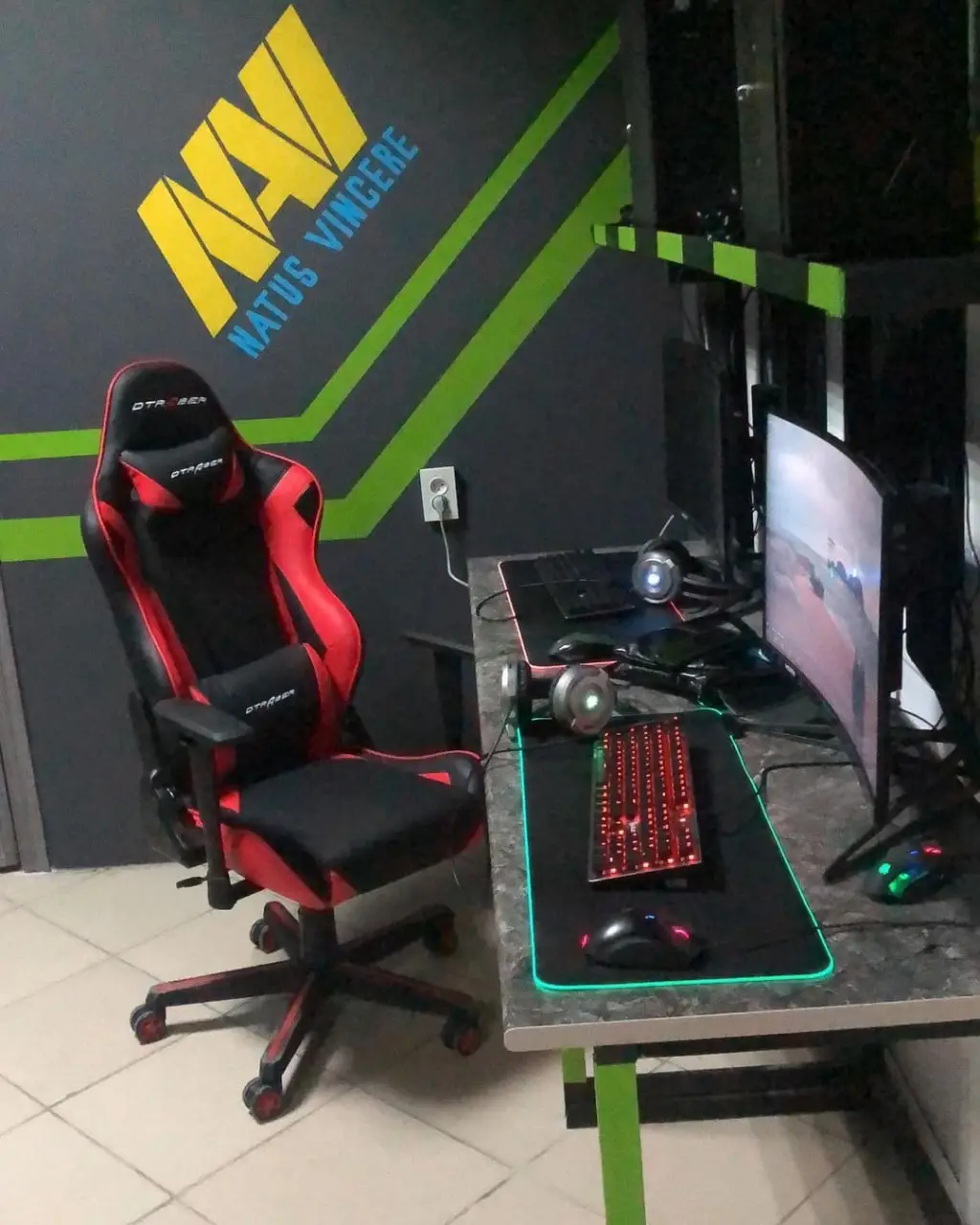 Изображение клуба Razer № 3