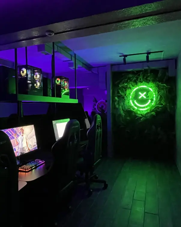 Изображение клуба Liberty Cyber Lounge № 3