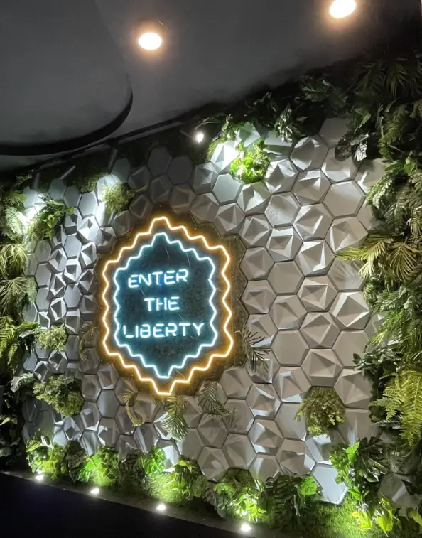 Изображение клуба Liberty Cyber Lounge № 2