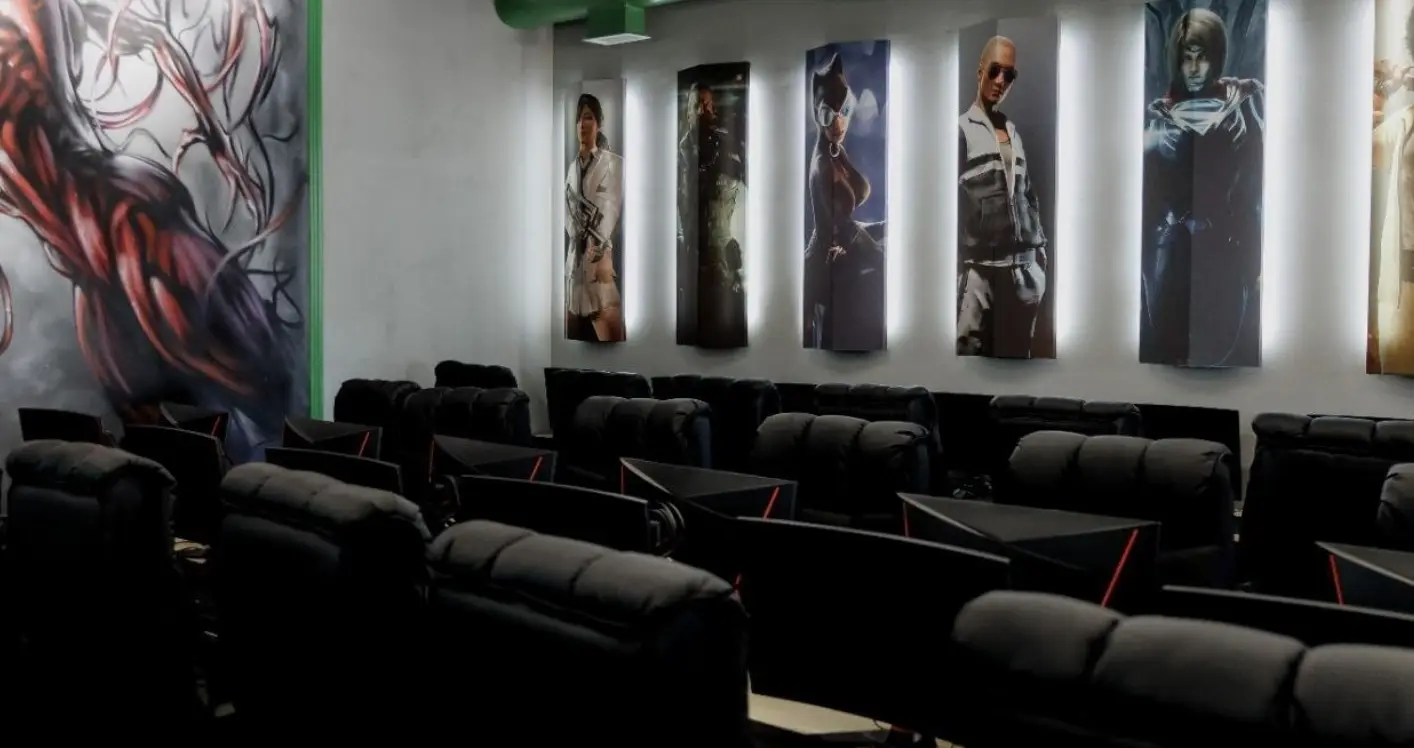 Изображение клуба STATUS № 4