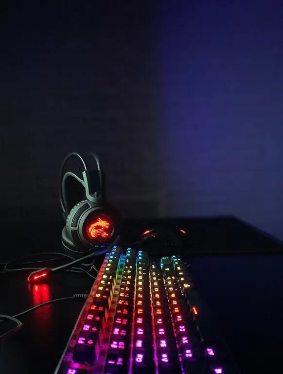 Изображение клуба AURA № 6