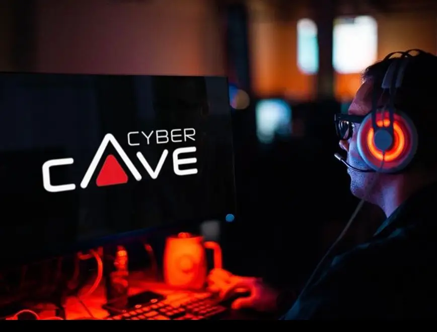 Изображение клуба Cyber Cave № 2