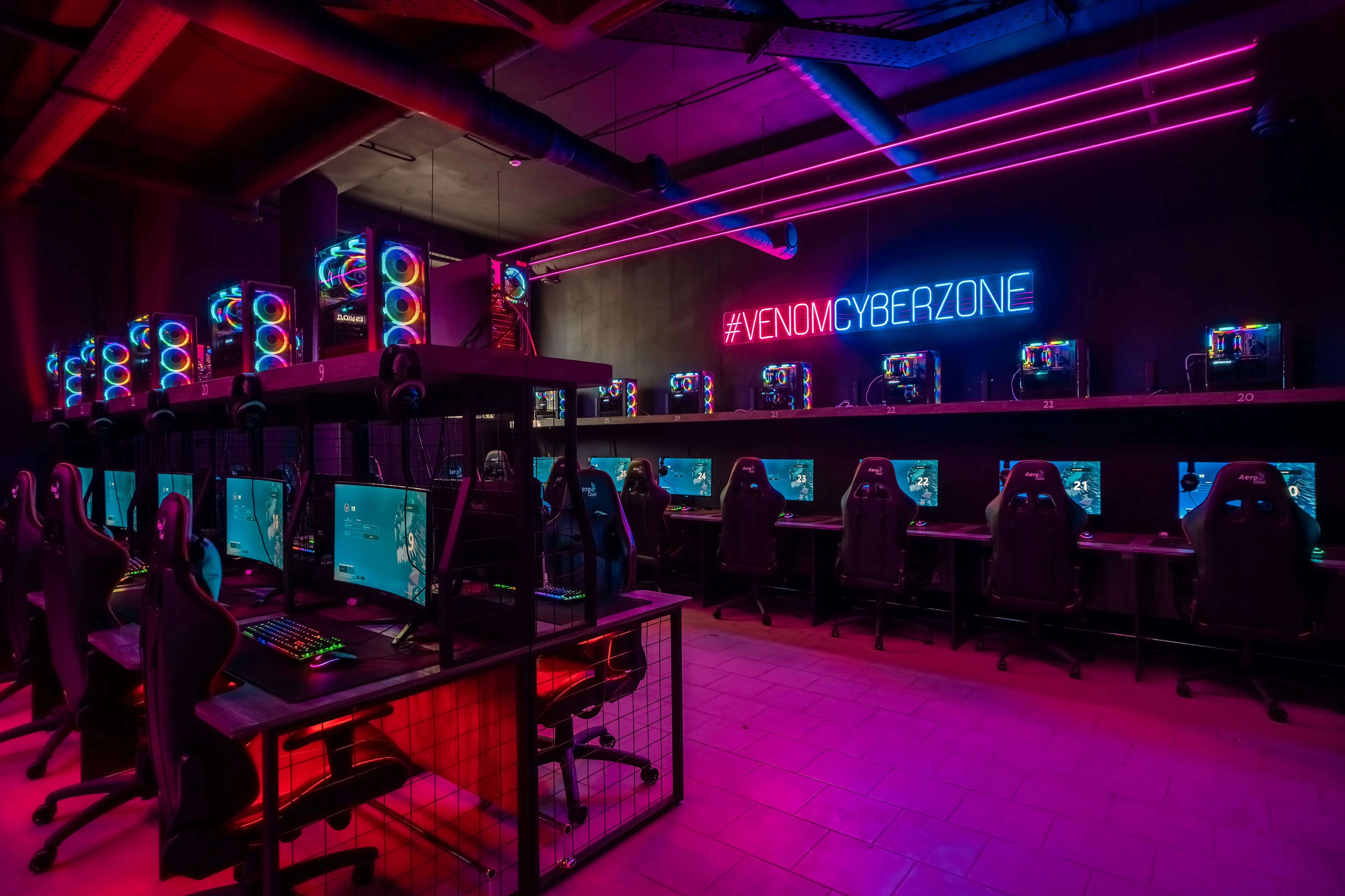 Изображение клуба Venom Cyber&Lounge Zone Коптево № 8