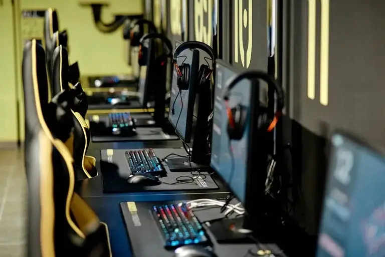 Изображение клуба COLIZEUM Минск № 4