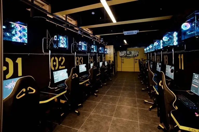 Изображение клуба COLIZEUM Минск № 1