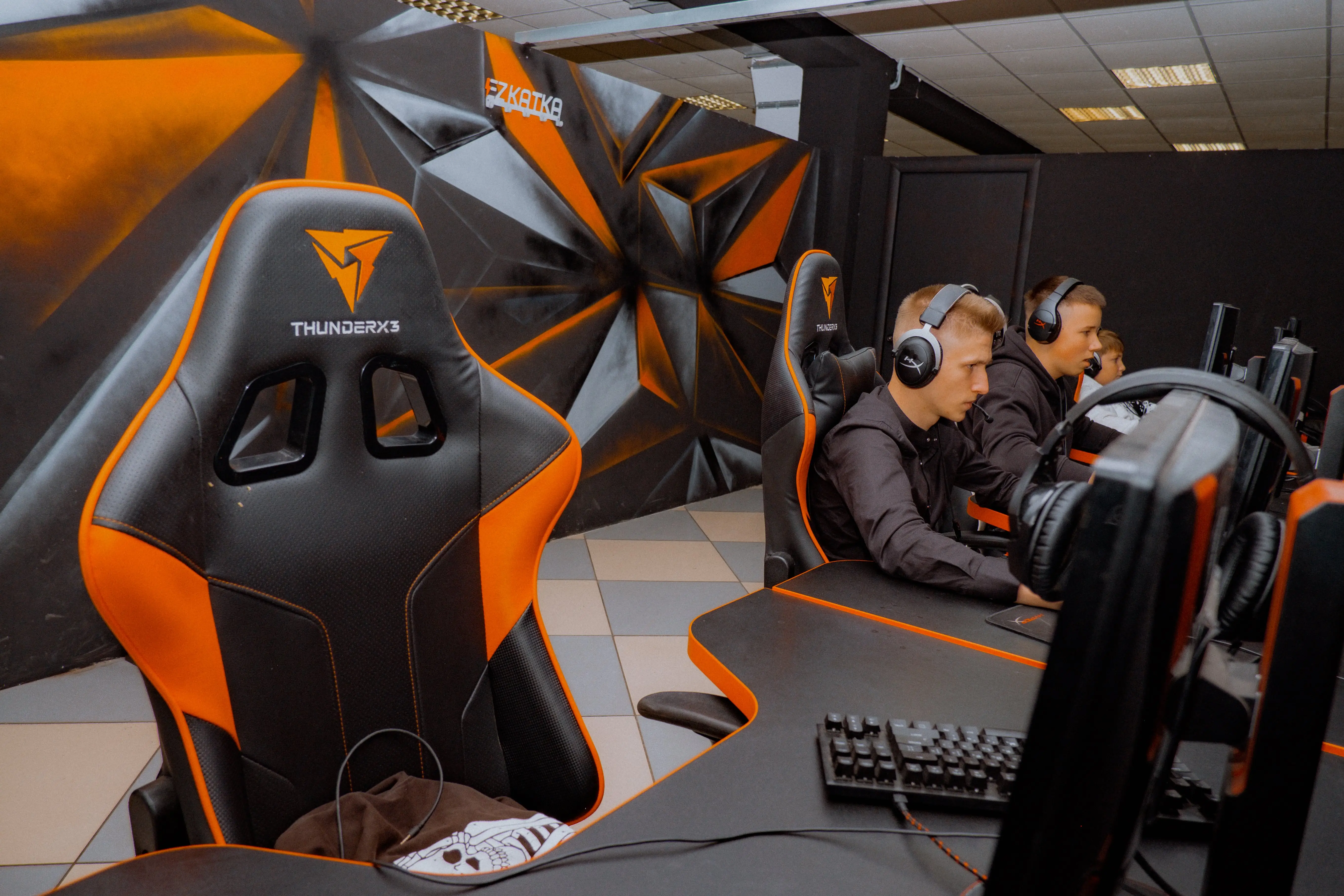 Изображение клуба EZ KATKA Кузнецк № 6