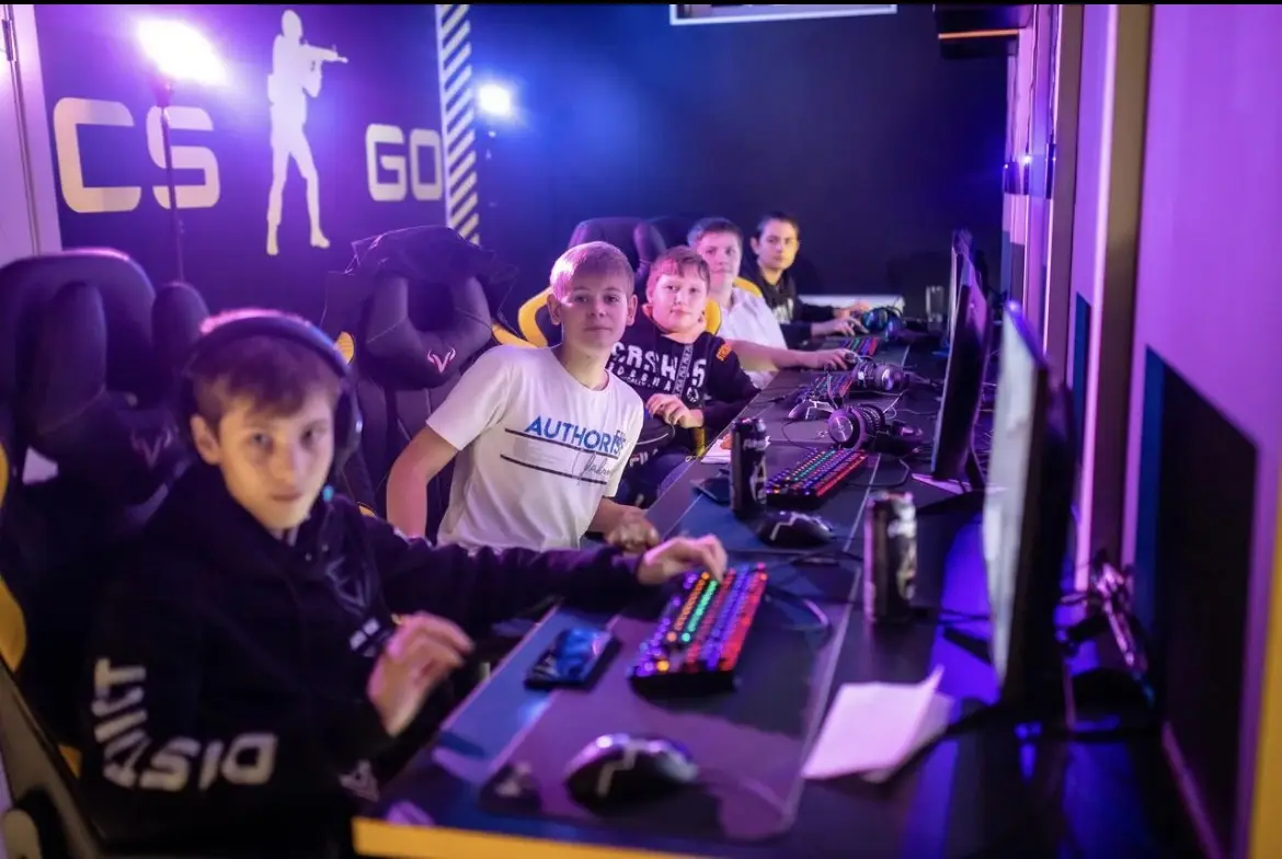 Изображение клуба BLACK POINT № 7