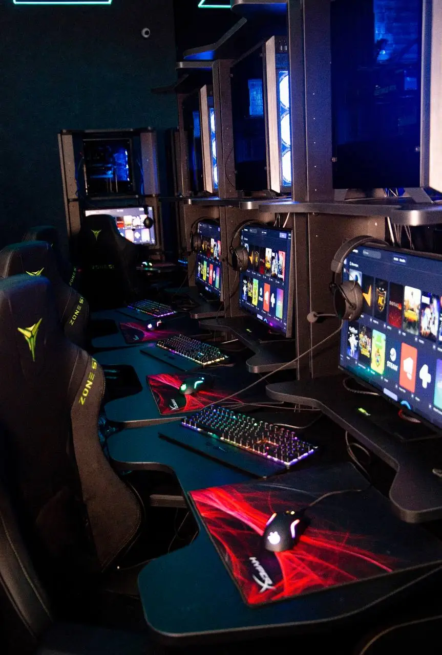 Изображение клуба Атлантида № 7