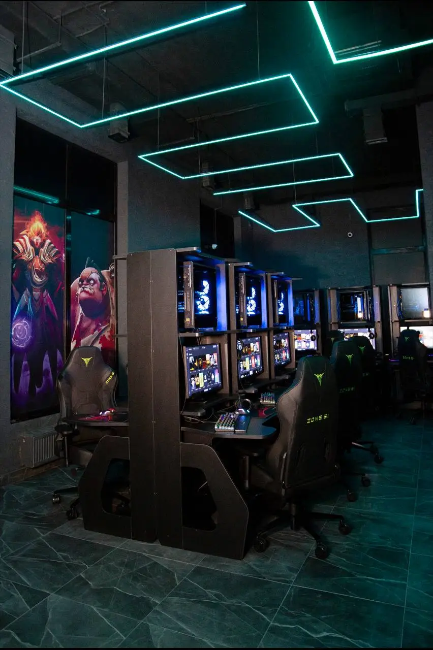 Изображение клуба Атлантида № 8