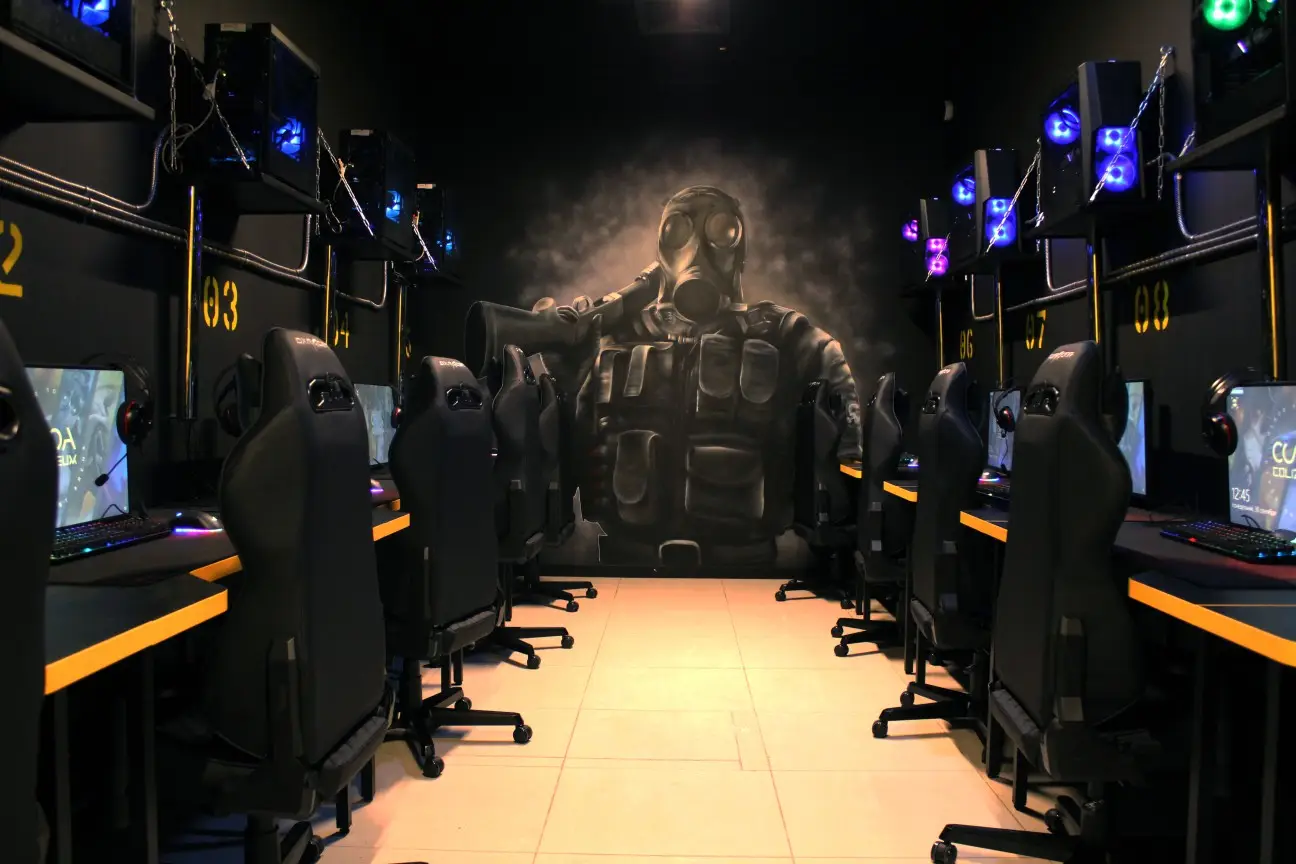 Изображение клуба COLIZEUM Индустриальный № 3