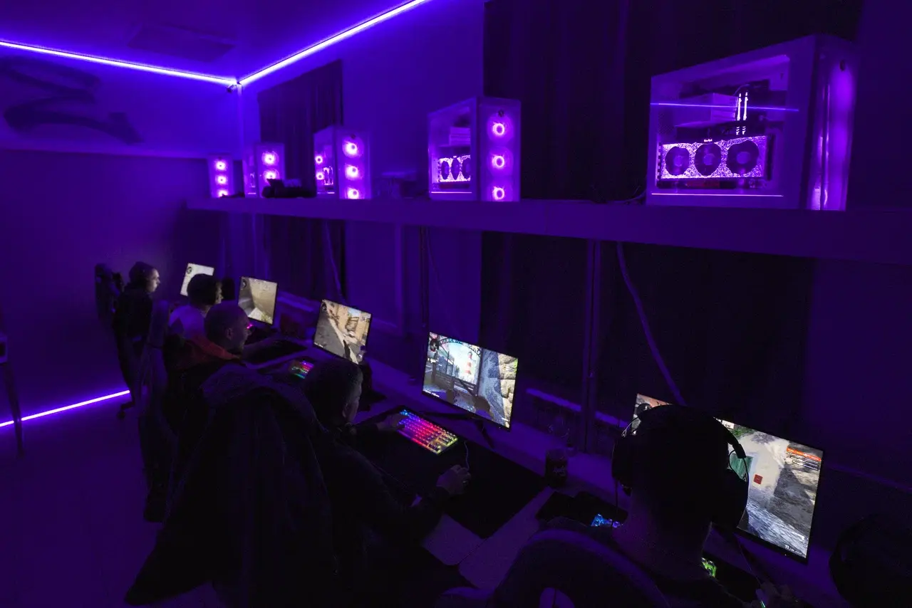 Изображение клуба A8 на Николаева № 6