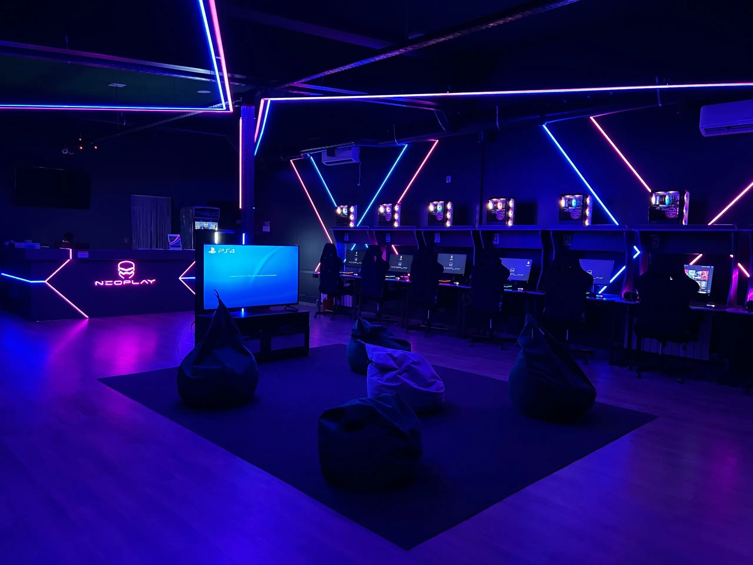 Изображение клуба NeoPlay № 1