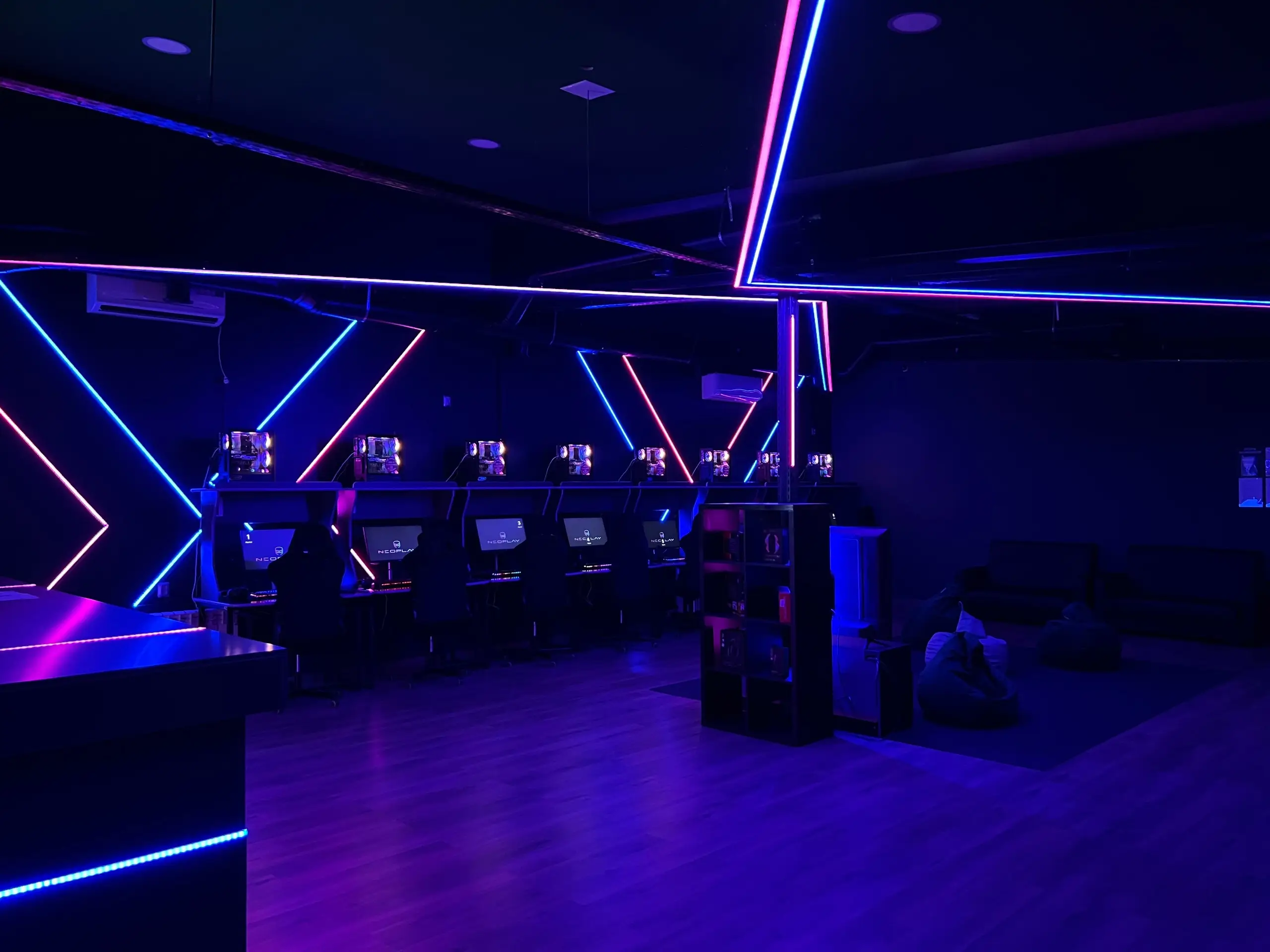 Изображение клуба NeoPlay № 6