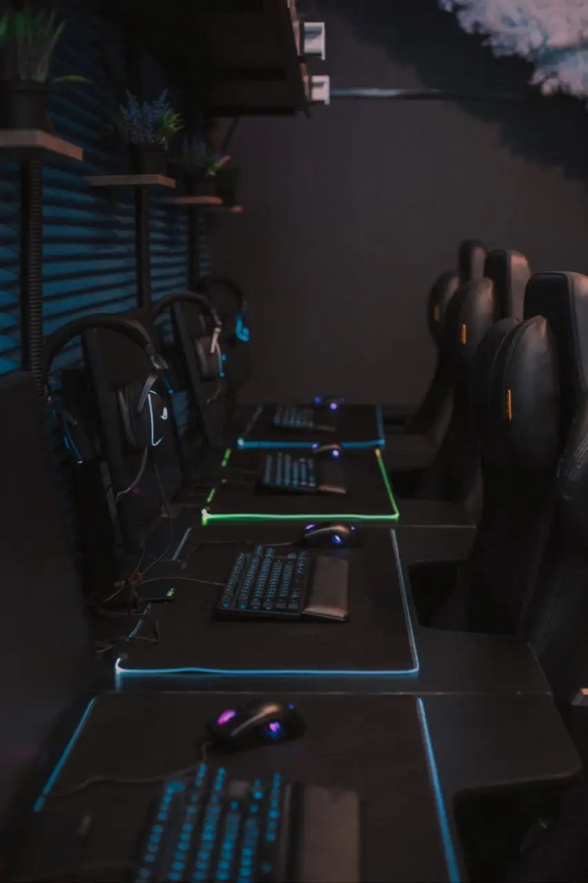 Изображение клуба НИКНЕЙМ № 3