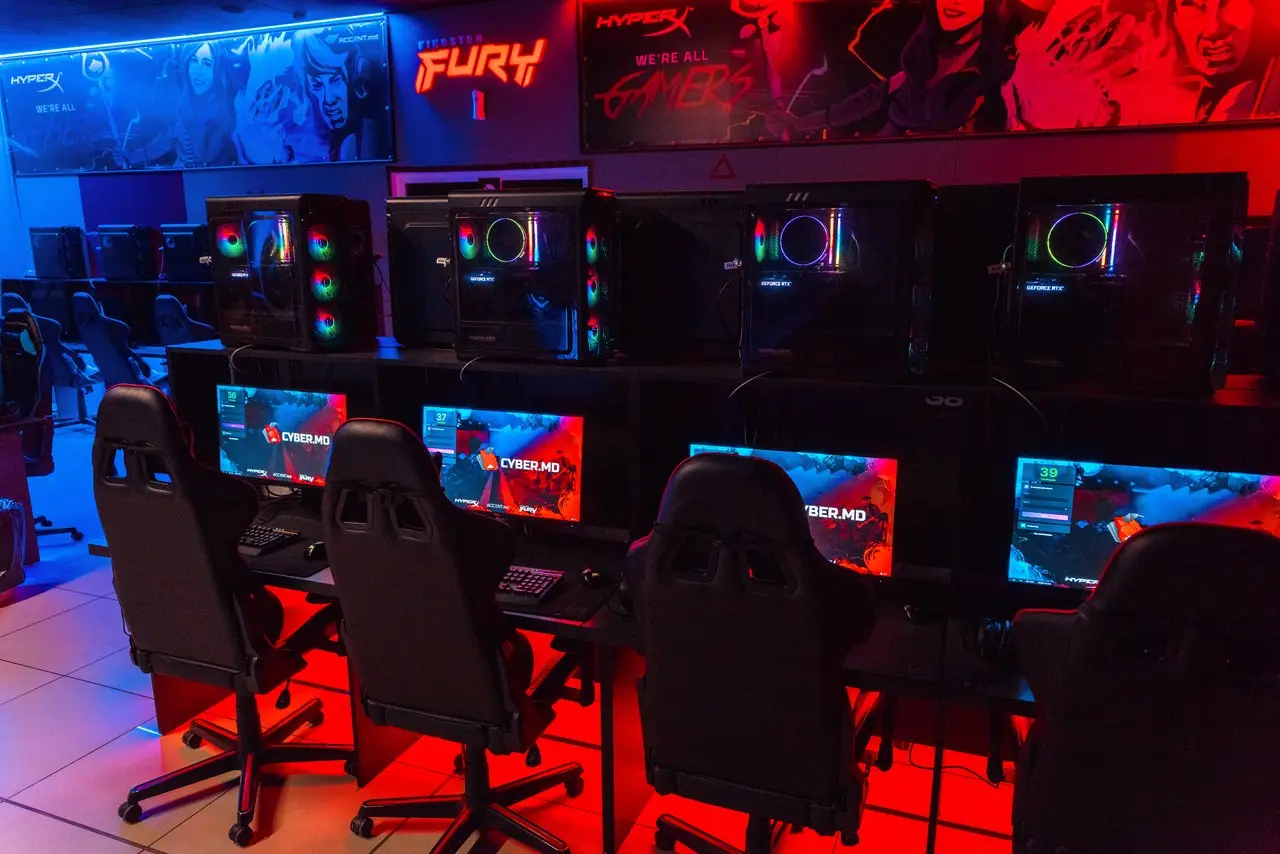 Изображение клуба CYBER.MD E-SPORTS ARENA № 5