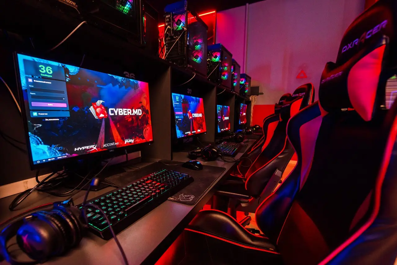 Изображение клуба CYBER.MD E-SPORTS ARENA № 7