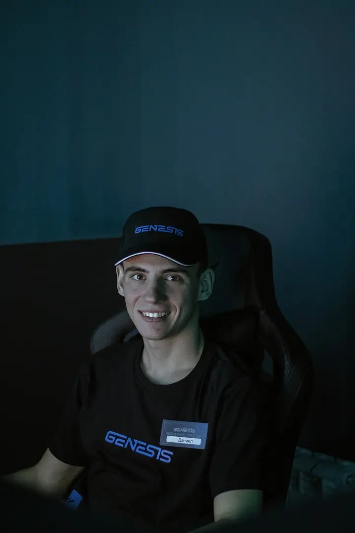 Изображение клуба GENESIS № 3