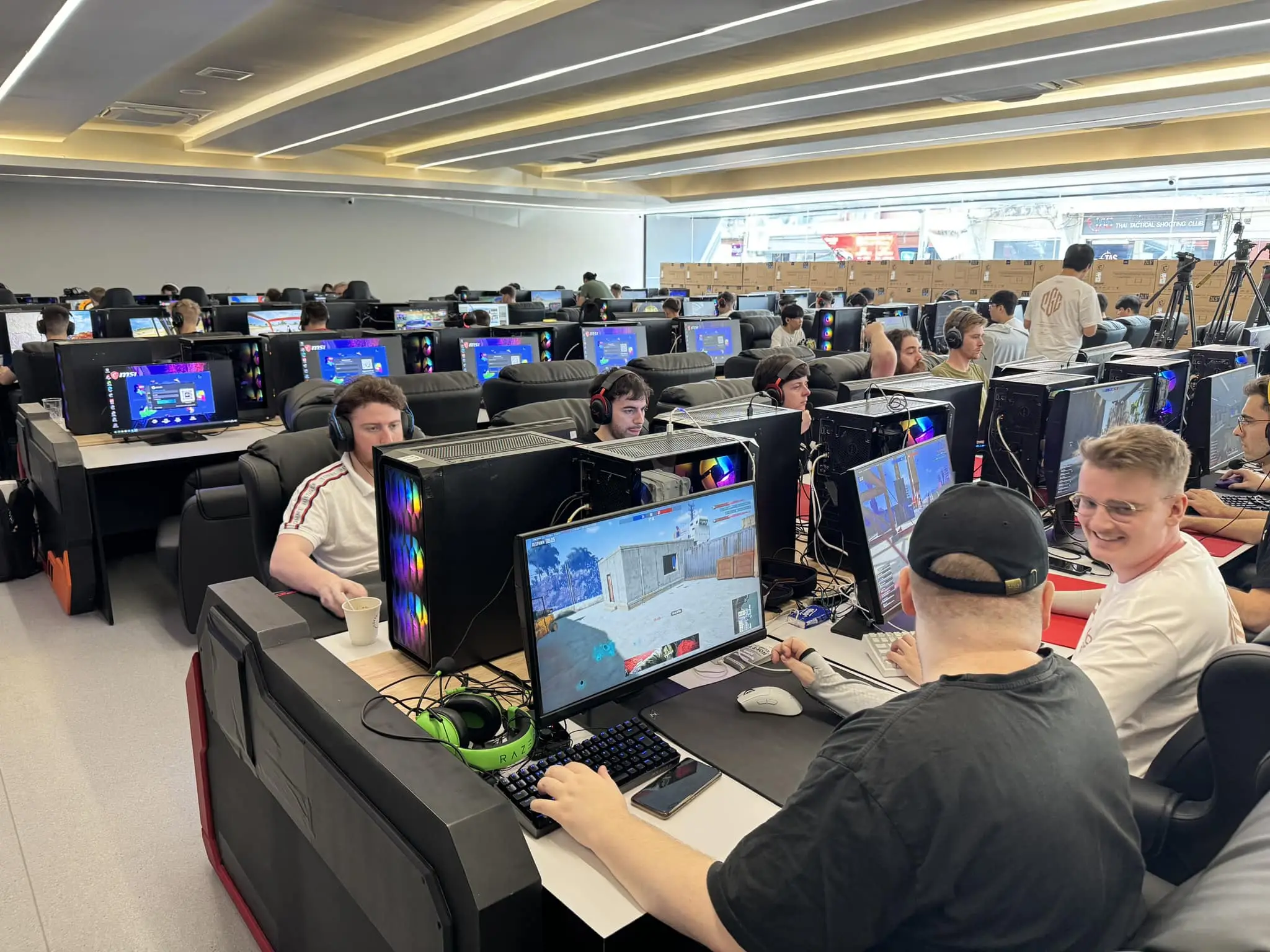 Изображение клуба AMD Redteam Arena № 1