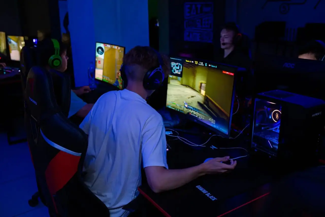 Изображение клуба .EXE № 1