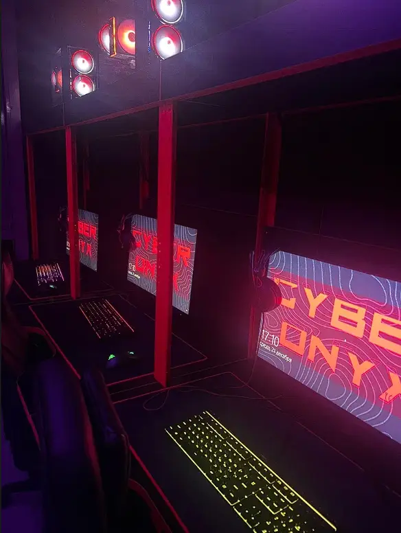 Изображение клуба Cyber Onyx № 4
