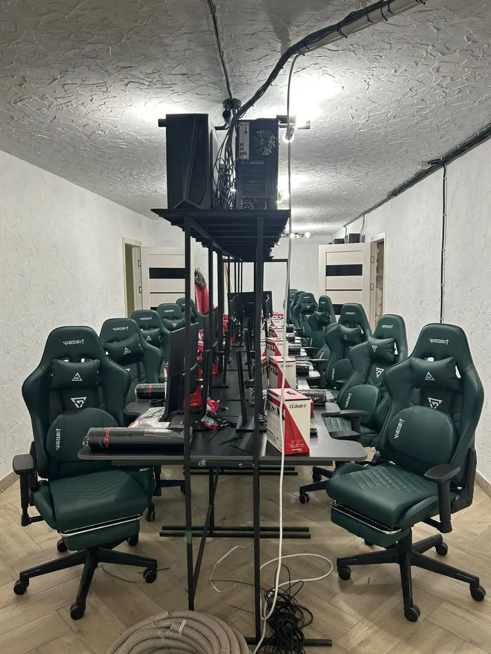 Изображение клуба HeadShot № 8