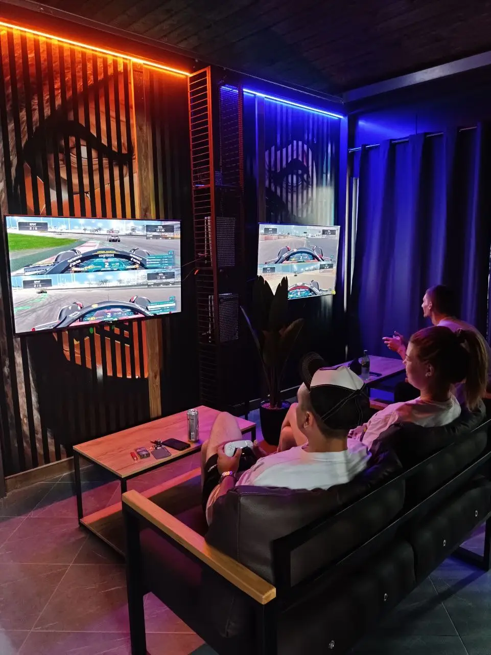 Изображение клуба BASE 862 № 3