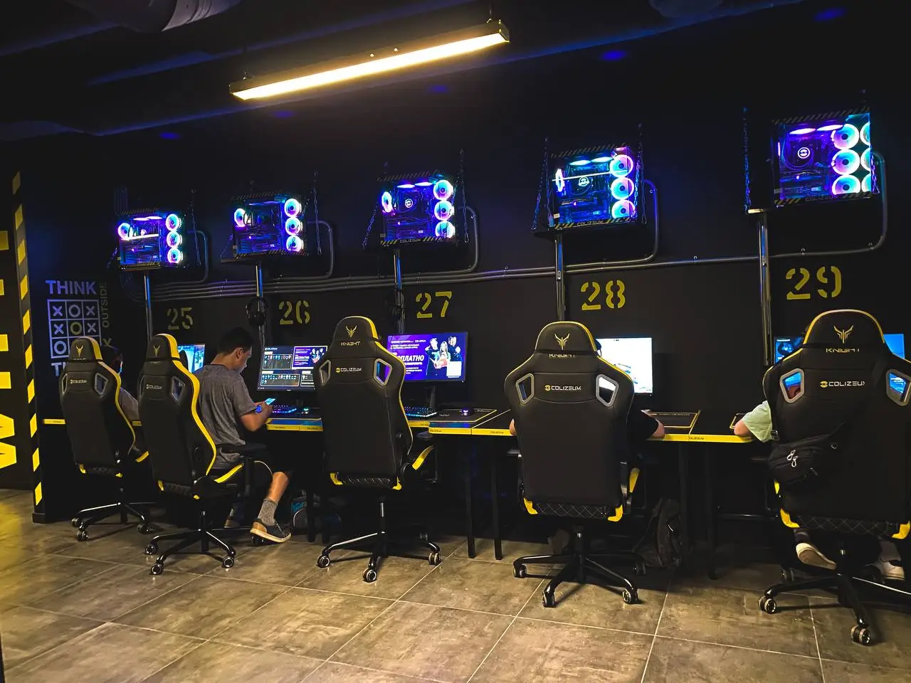 Изображение клуба COLIZEUM Магнитогорск № 10