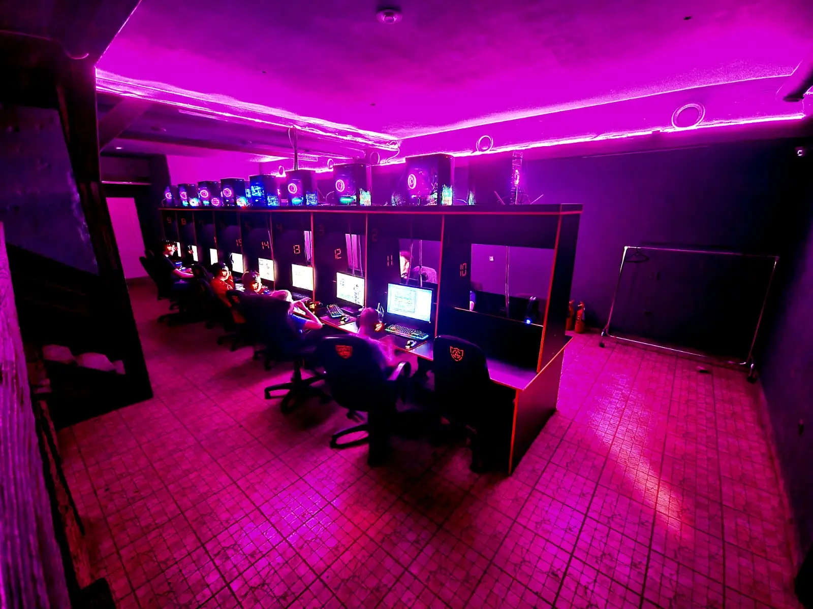 Изображение клуба ALFAGAMER CYBER CLUB № 4