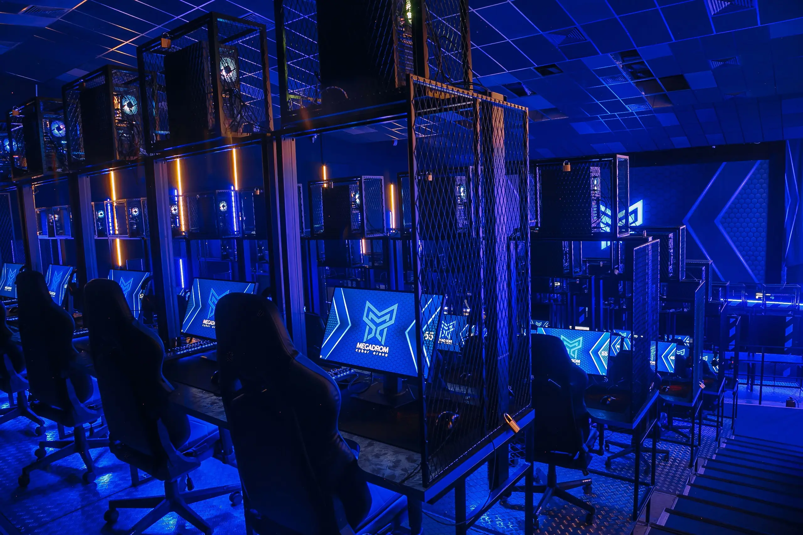 Изображение клуба MEGADROM Парк-Хаус № 3