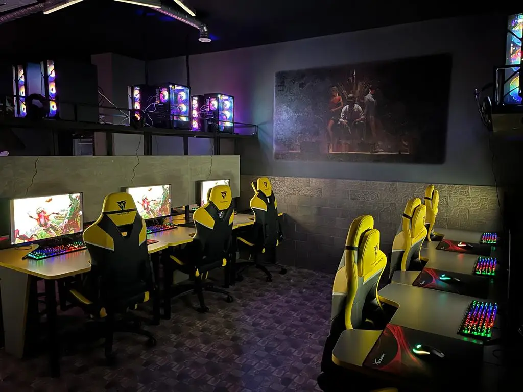 Изображение клуба SHOT № 7