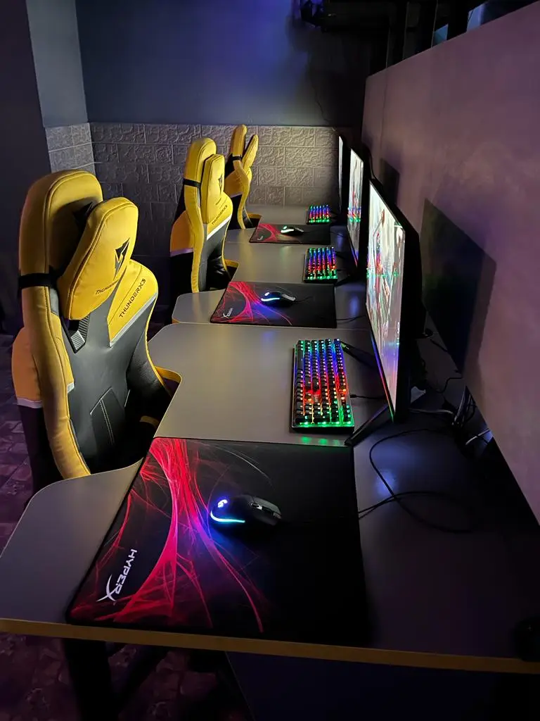 Изображение клуба SHOT № 8