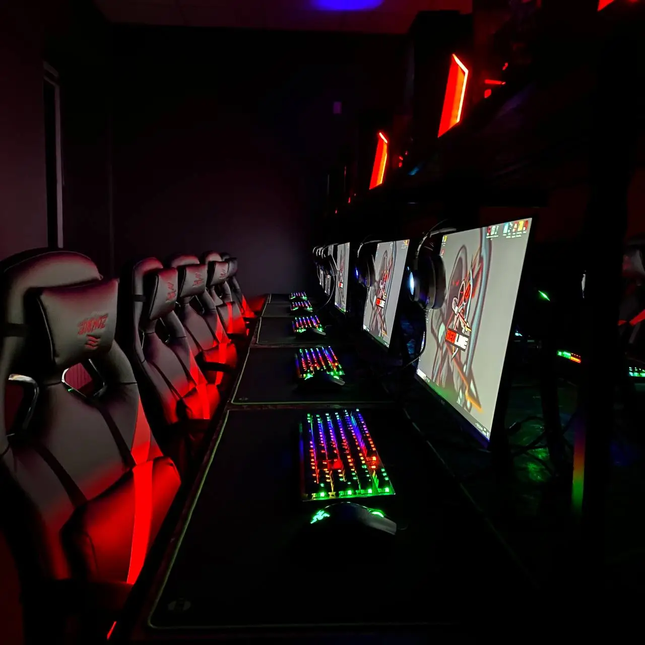 Изображение клуба REDLINE CYBERCLUB № 1