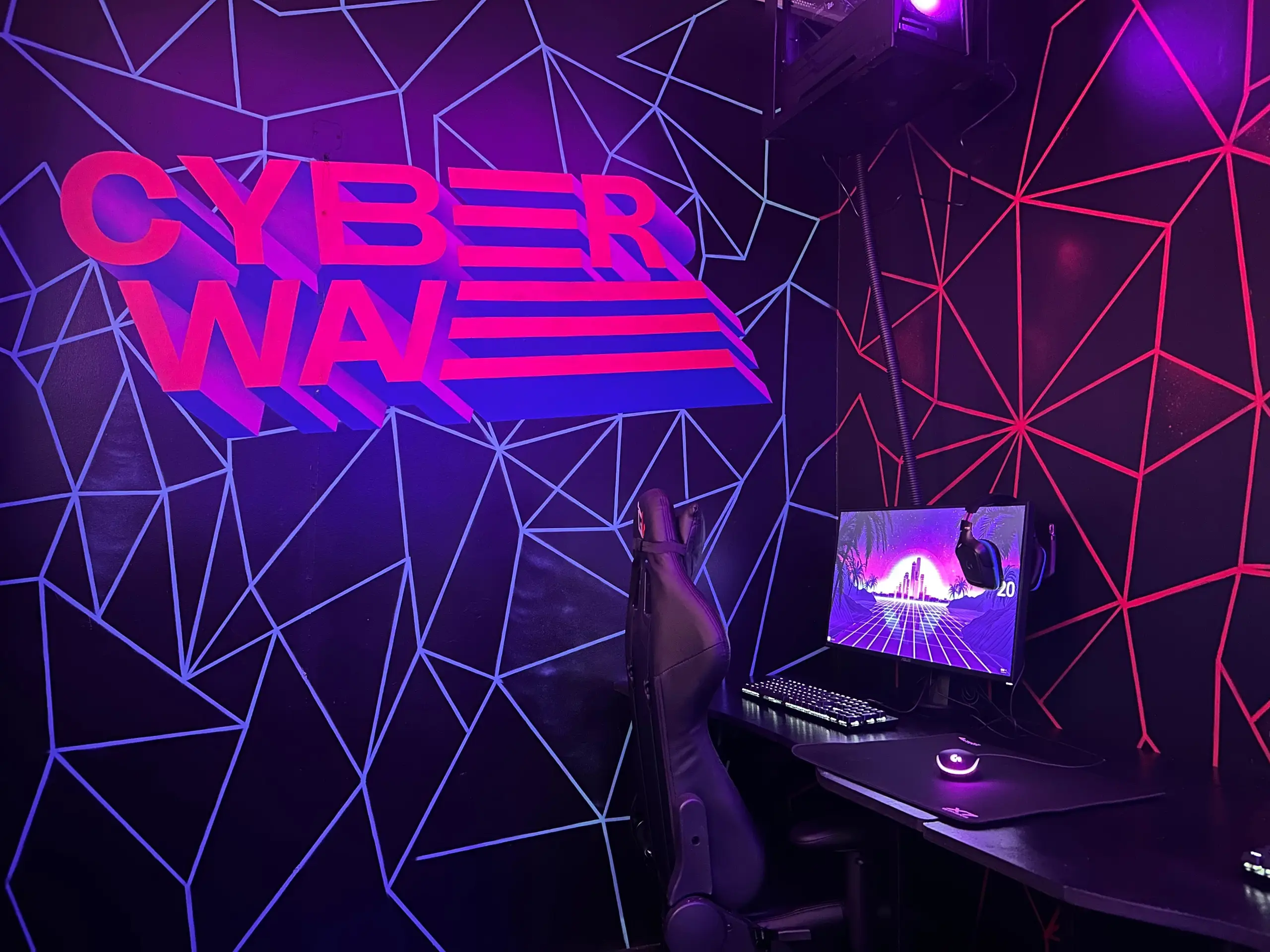 Изображение клуба CyberWave Комендантский № 2